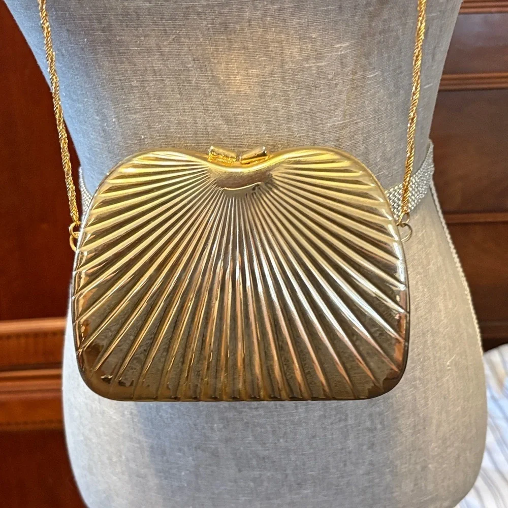 Vintage Saks Fifth Avenue Gold Shell Clutch